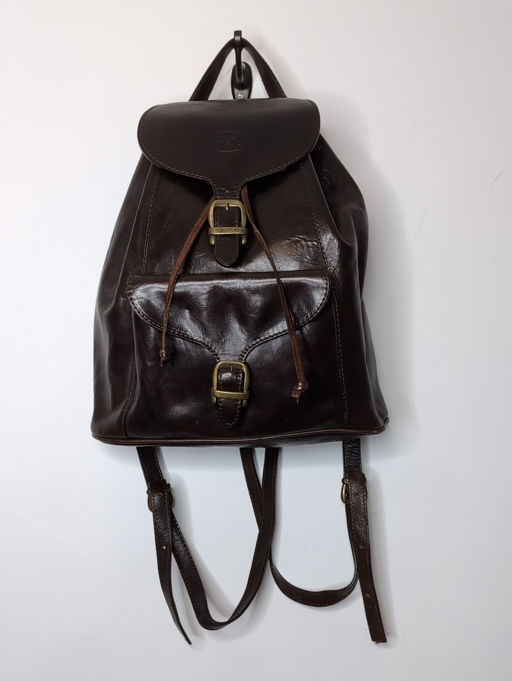 The Trend High Quality Italian Leather Chocolate Color Backpack Bag